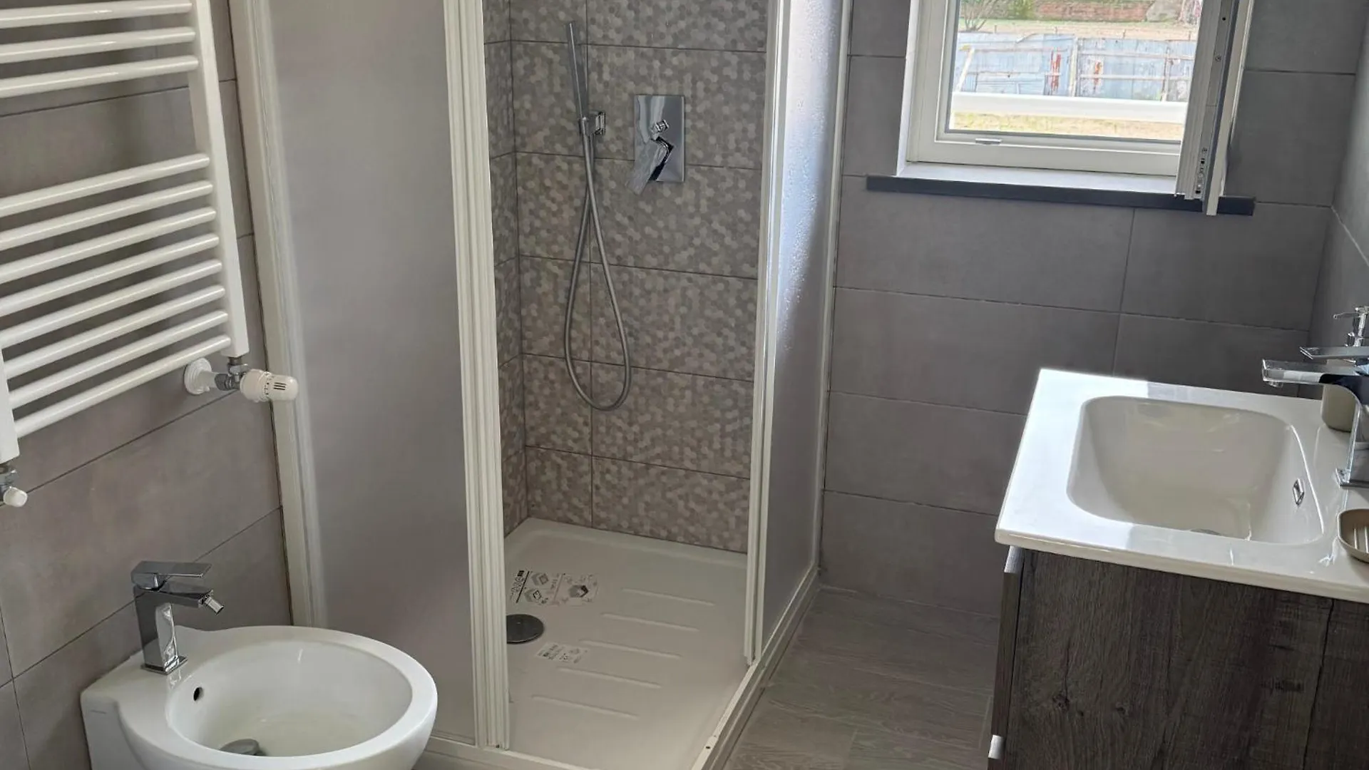 Guest house Casa Vacanza A Due Passi Dal Mare-Relax E Confort Vicino L'Aeroporto Di Fiumicino Focene